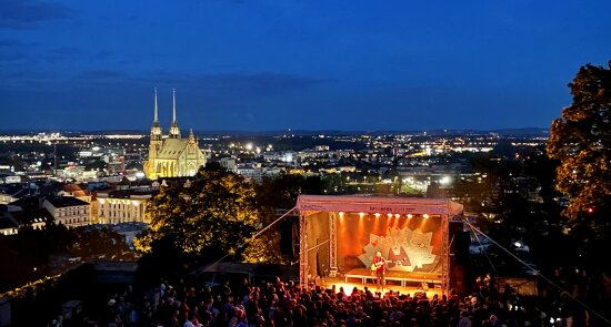 Letní scéna - KONCERTY